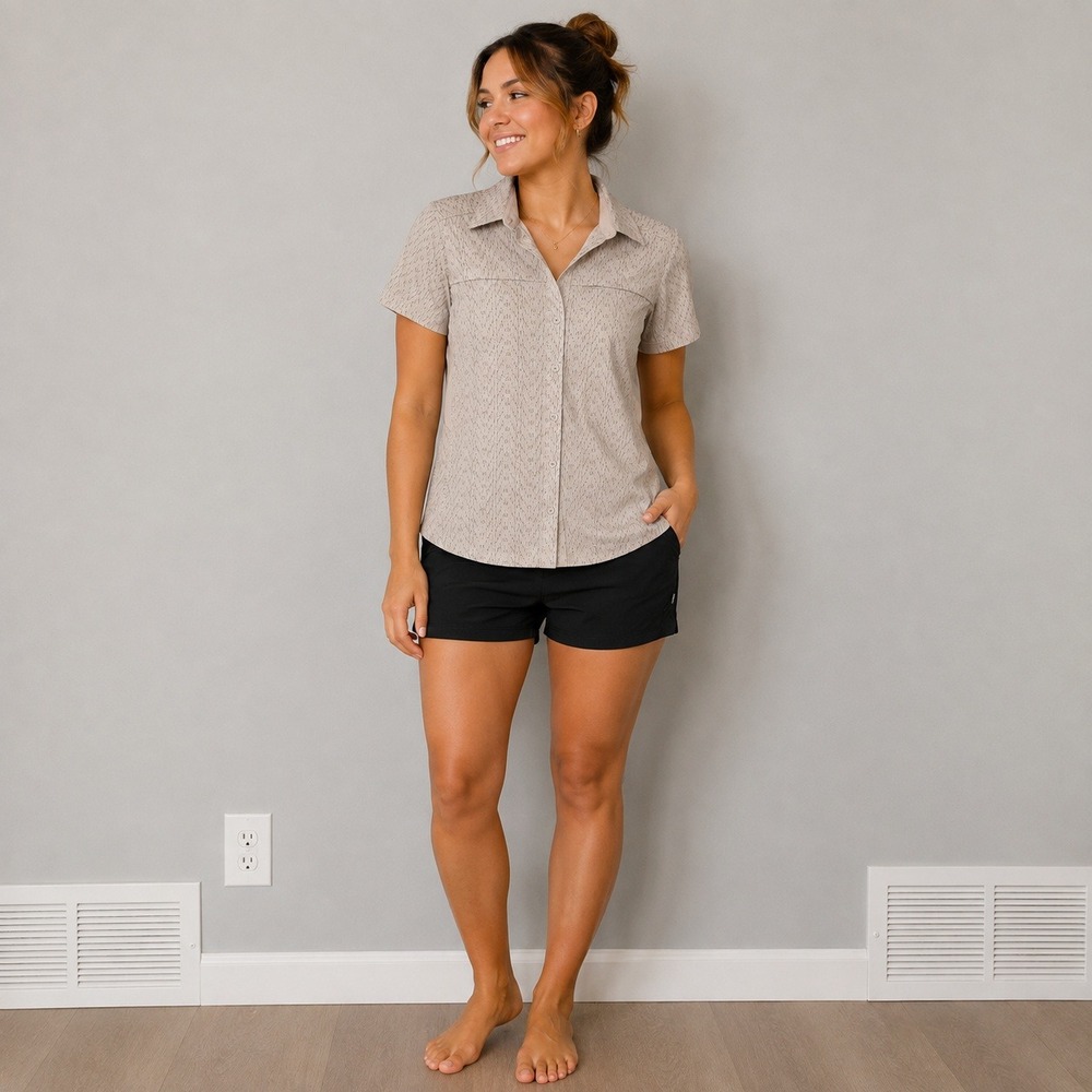 REI Co-op Sahara Womens XS Short Sleeve Hiking Shirt Tan Gray Patterned Mesh Top